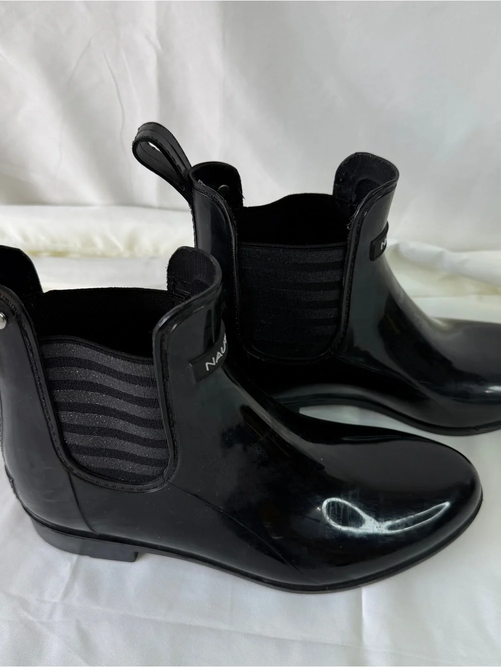 Nautica Glossy Black Chelsea Rain Boots